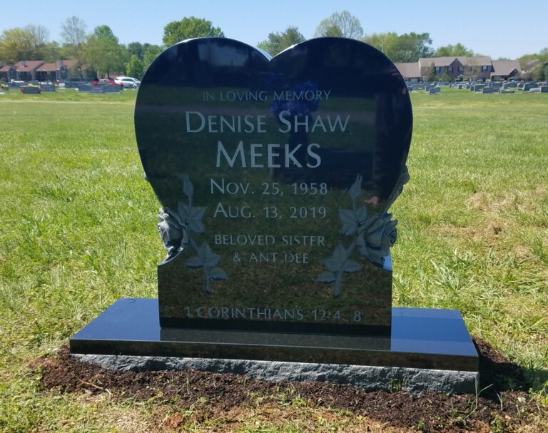 Meeks Single Heart Upright Memorial